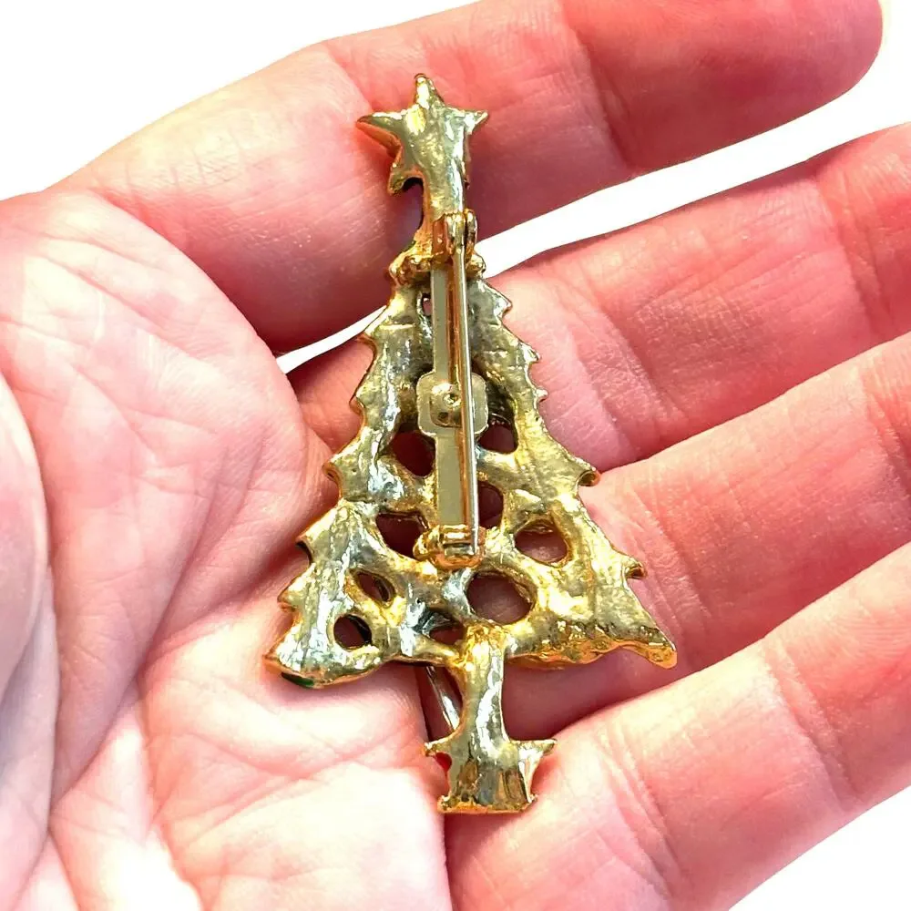 Vintage Christmas tree brooch goldtone green enamel red rhinestones holiday pin